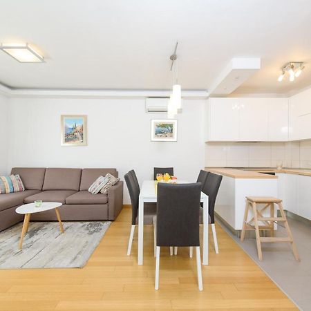 Apartment Nikolina Podstrana Eksteriør bilde