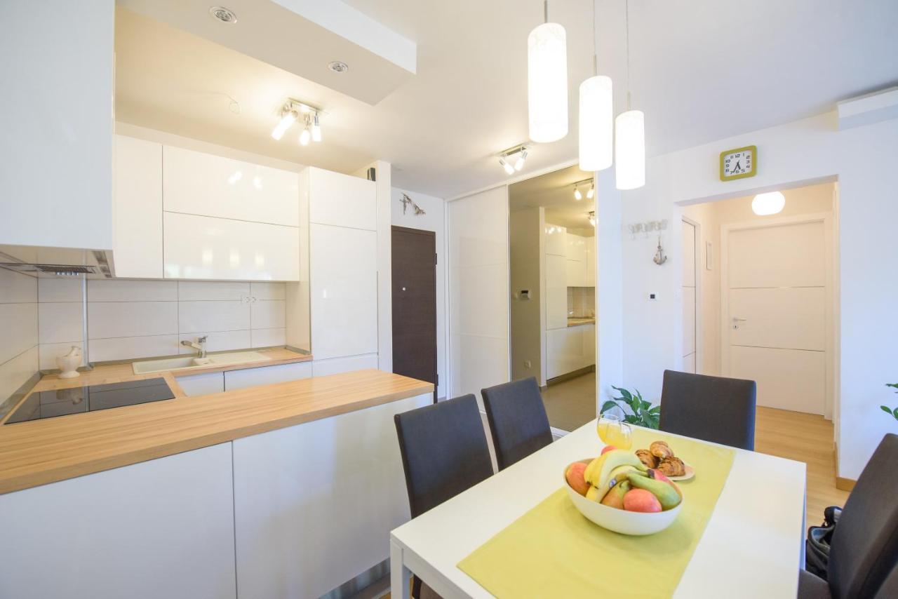 Apartment Nikolina Podstrana Eksteriør bilde